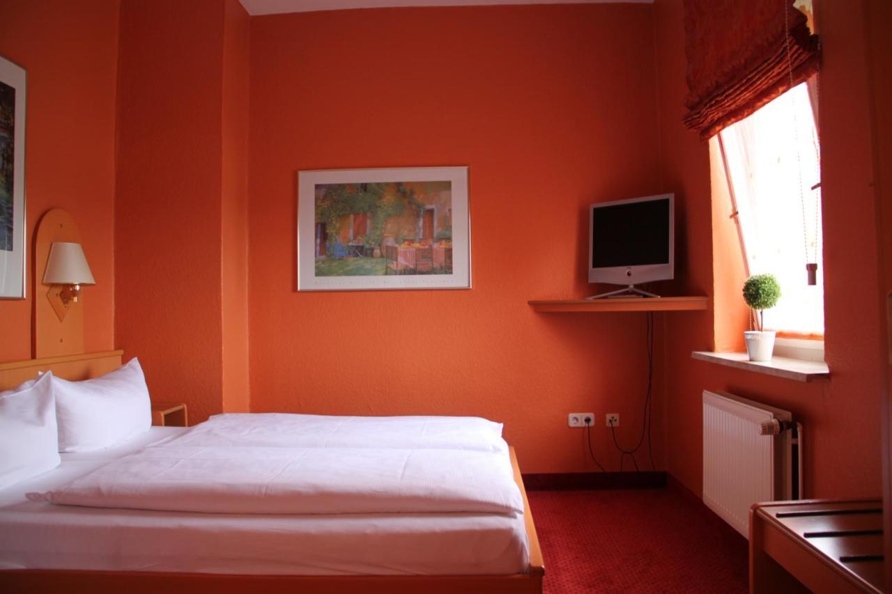Buskes Hotel Steinfoerde Wietze Room photo