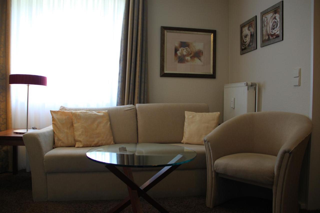 Buskes Hotel Steinfoerde Wietze Room photo