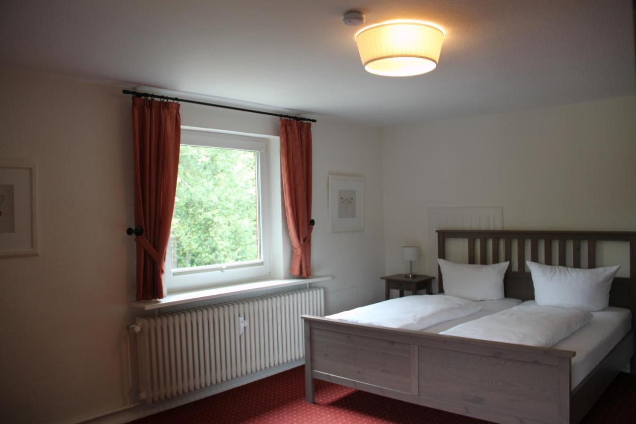 Buskes Hotel Steinfoerde Wietze Room photo